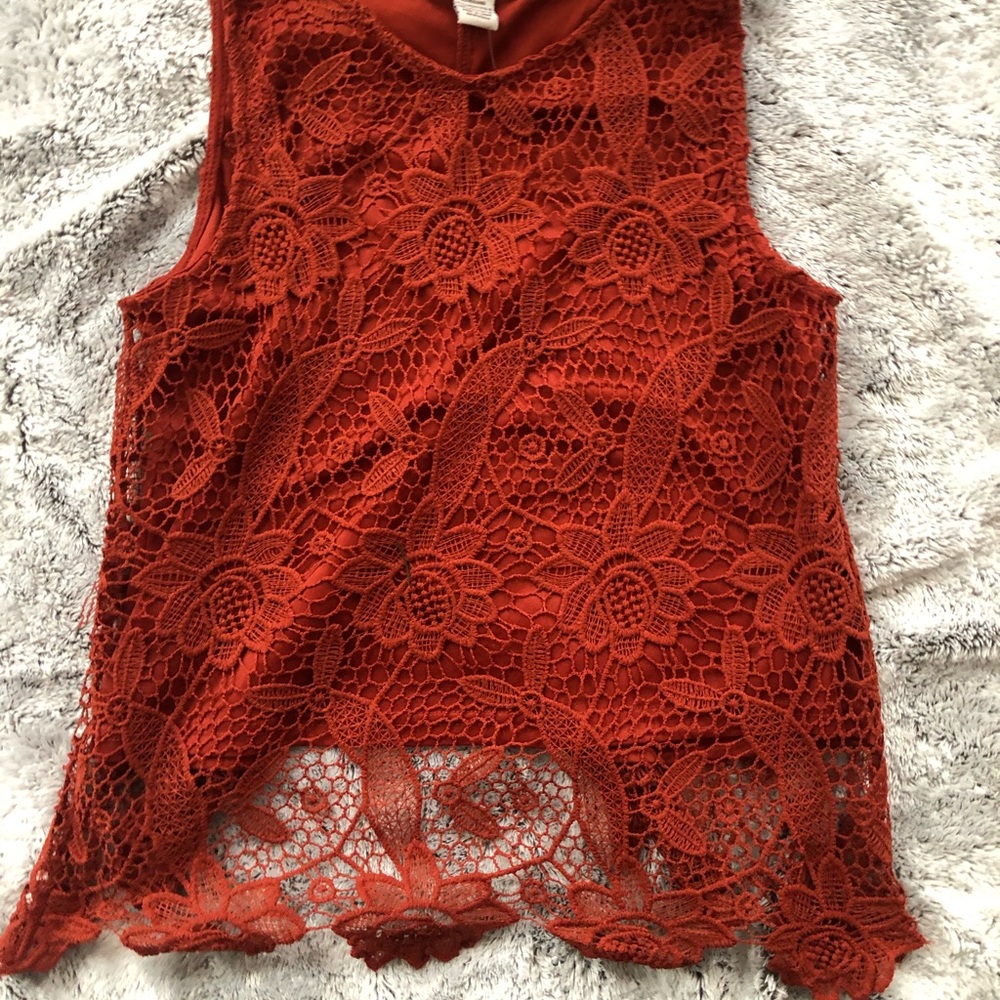 Sans Souci Lace Detailed Tank